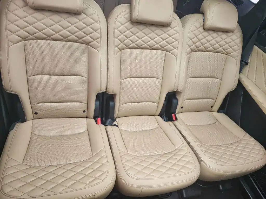 Geely Haoyue L — миниатюра 14