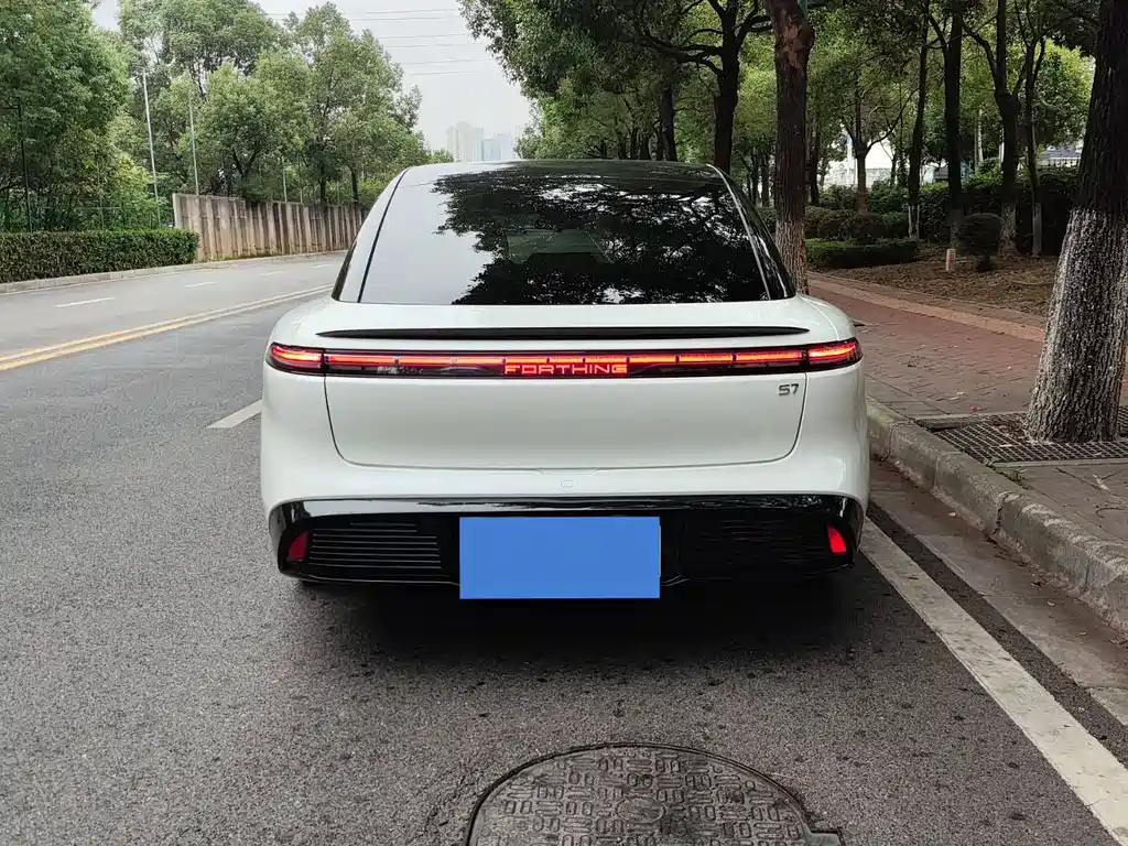 Fengxing Xinghai S7 — миниатюра 5