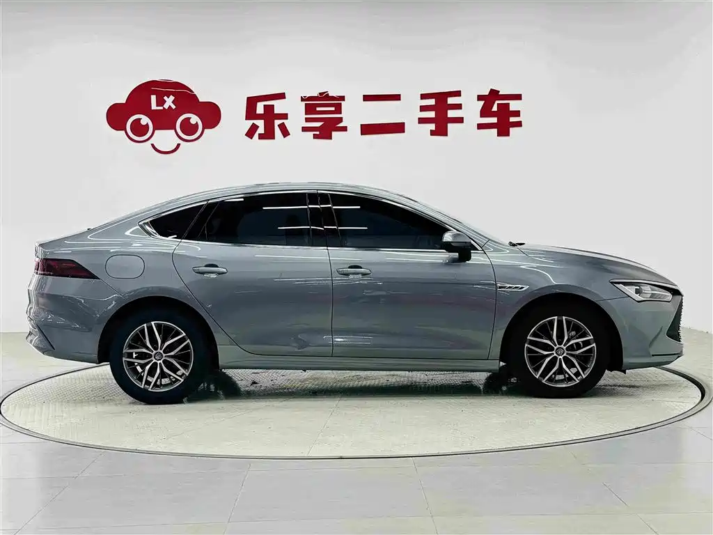 BYD Qin Plus PLUS 2021 DM-i 55KM Flagship