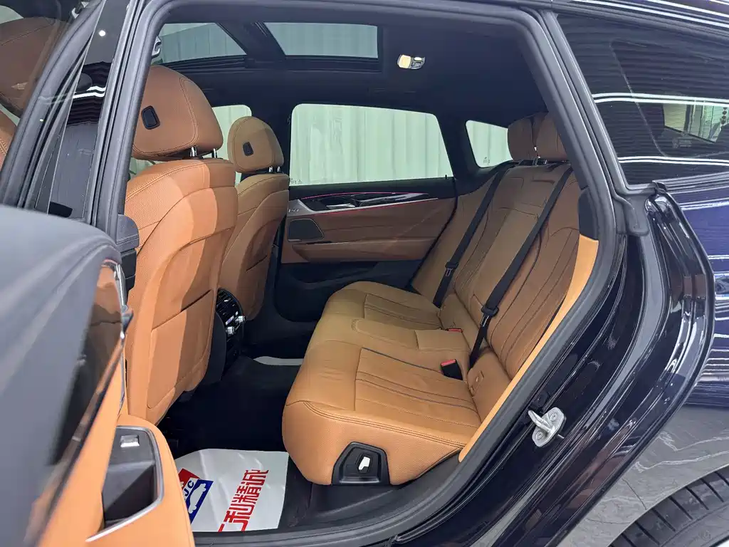BMW 6 GT 2021 630i M Sport