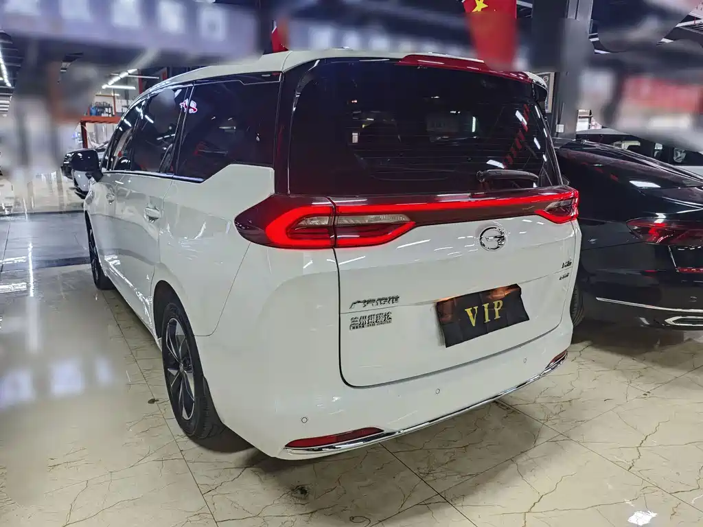 GAC TRUMPCHI M6