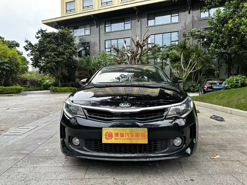 Kia K5 2016 2.0L hybrid GLS