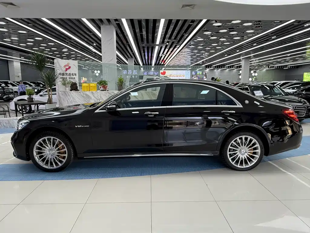 Mercedes-Benz S-Class AMG — миниатюра 7