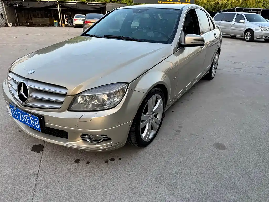 Mercedes-Benz C-Class C 2010 C 200K Fashion