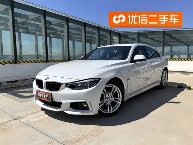 BMW 4 SERIES