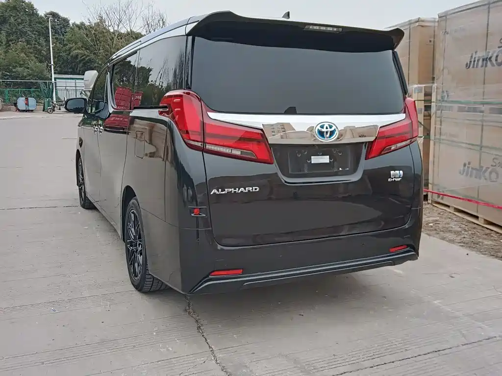 Toyota Alphard 2019 2.5L Luxury