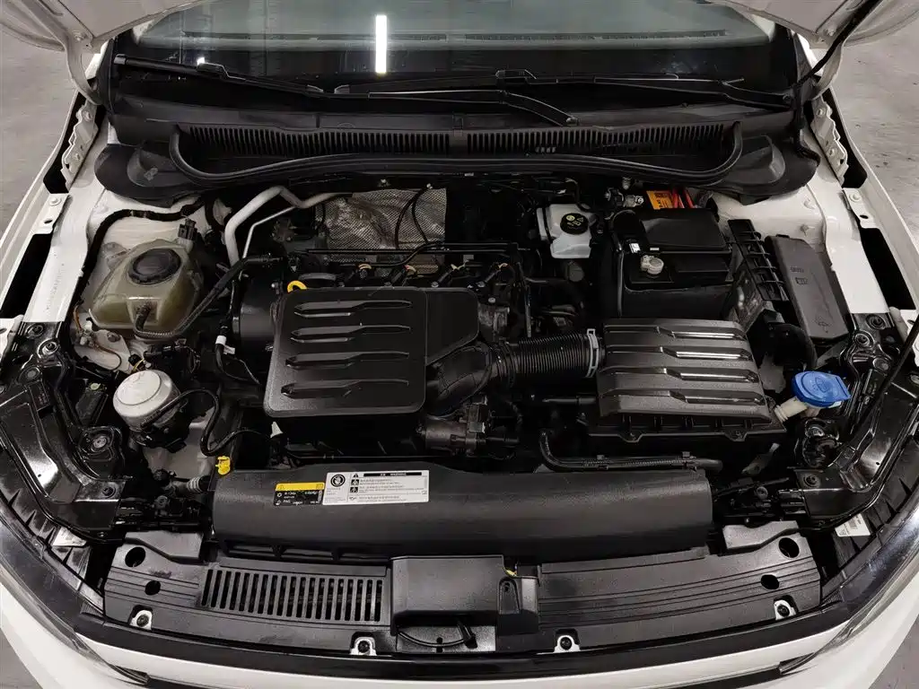 Volkswagen Polo 2019 Plus 1.5L AT