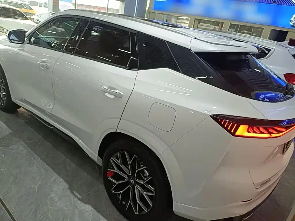 Changan UNI-Z — миниатюра 5