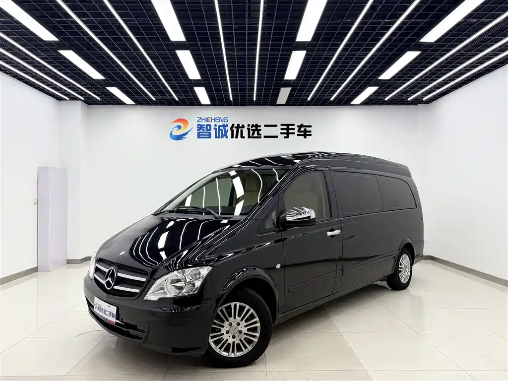 Mercedes-Benz Vito 2015