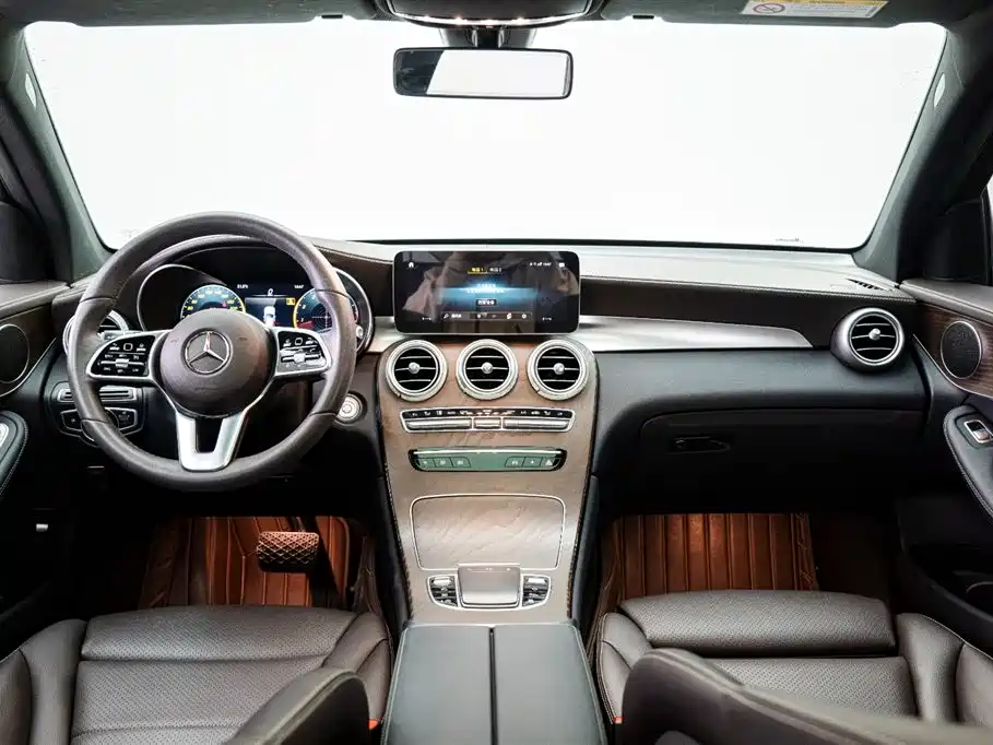 Mercedes-Benz GLC 2022 GLC 260 L 4MATIC Luxury