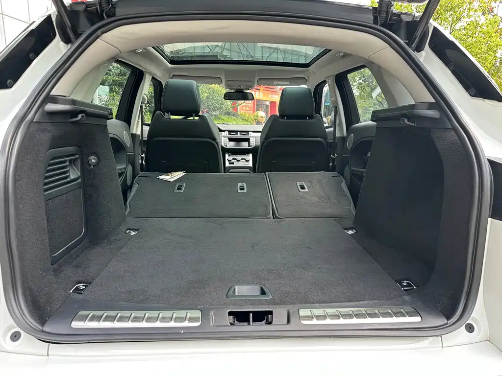 Land Rover Evoque (Import) — миниатюра 13