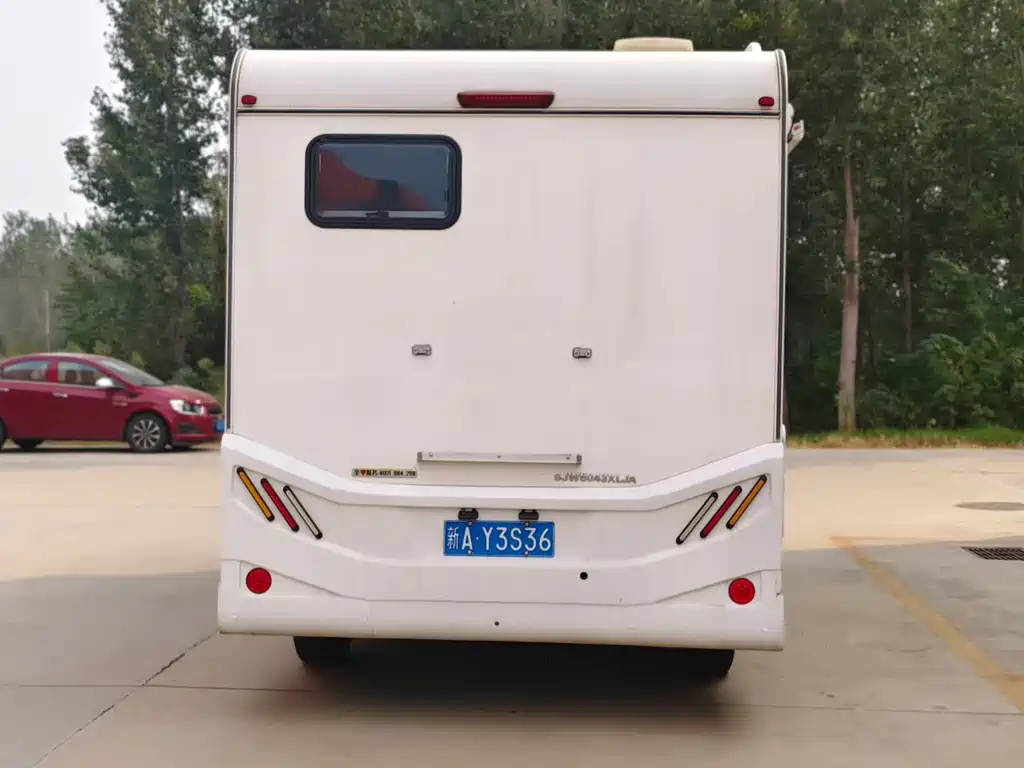 MAXUS V80 RV — миниатюра 9