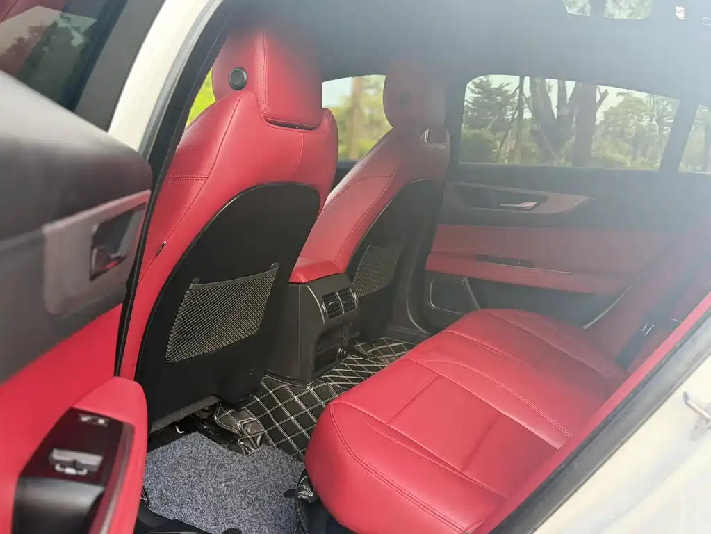 Jaguar XEL 2020 2.0T 200PS R-DYNAMIC S Sport