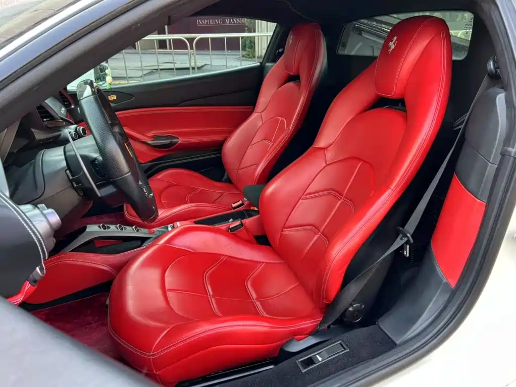 Ferrari 488 — миниатюра 13