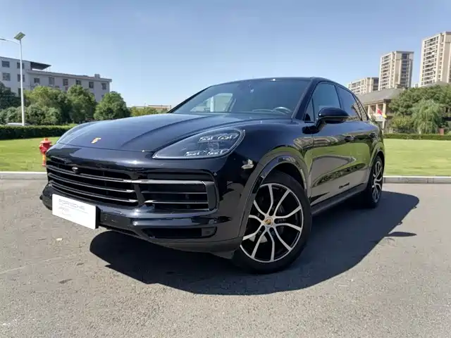 PORSCHE CAYENNE NEW ENERGY 2021
