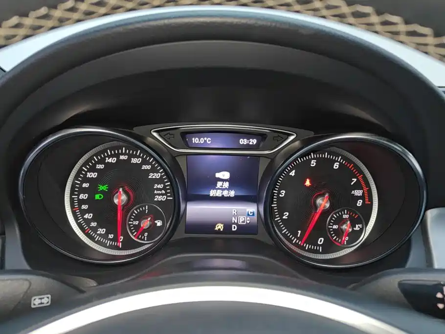 Mercedes-Benz CLA (Import) — миниатюра 14