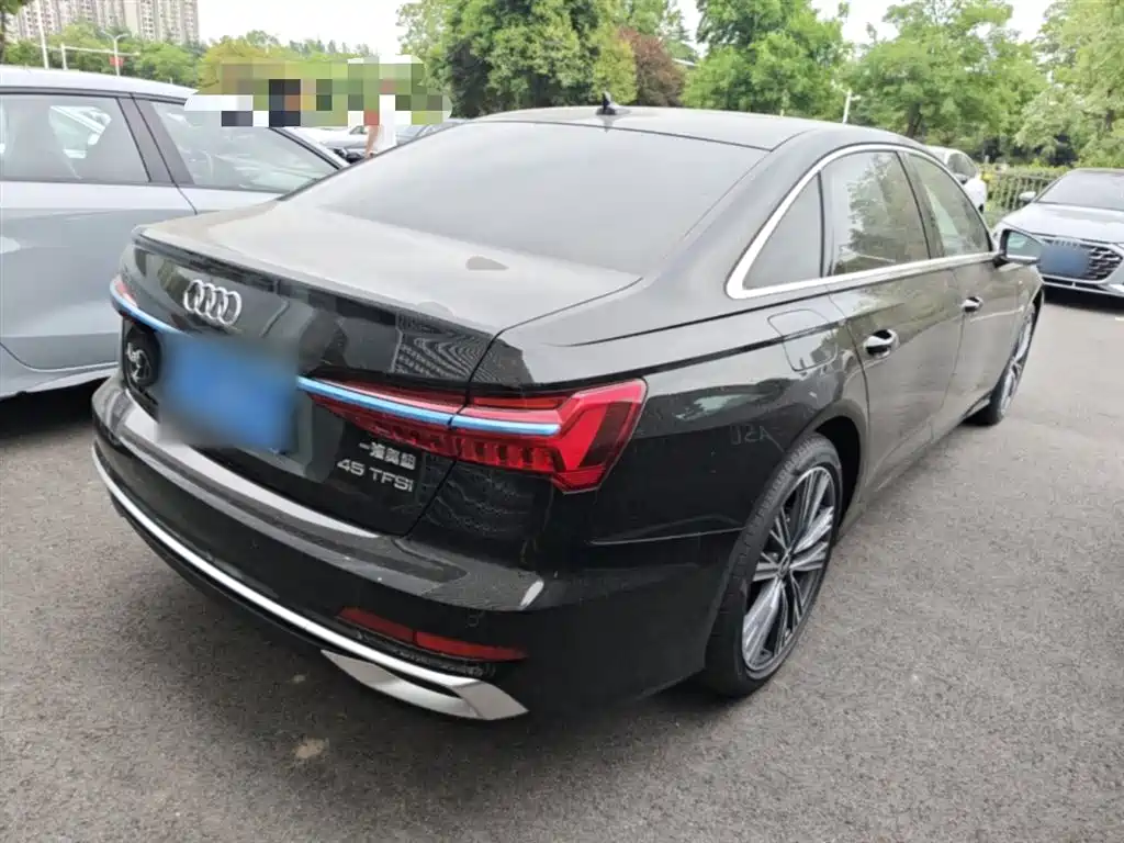 Audi A6L 2026 45 TFSI