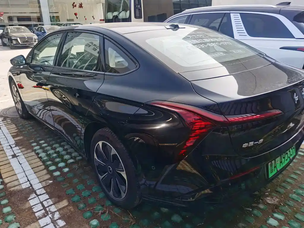 Hongqi HONGQI TIANGONG 05