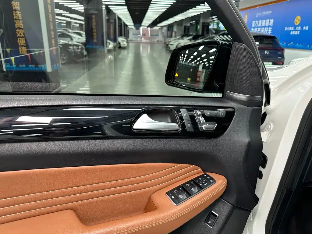Mercedes-Benz GLE Coupe — миниатюра 35