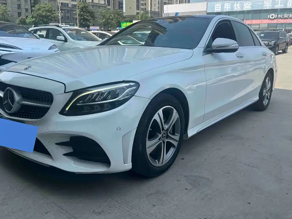 Mercedes-Benz C-Class 2019