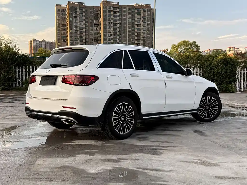 Mercedes-Benz GLC 2018 GLC 260 4MATIC