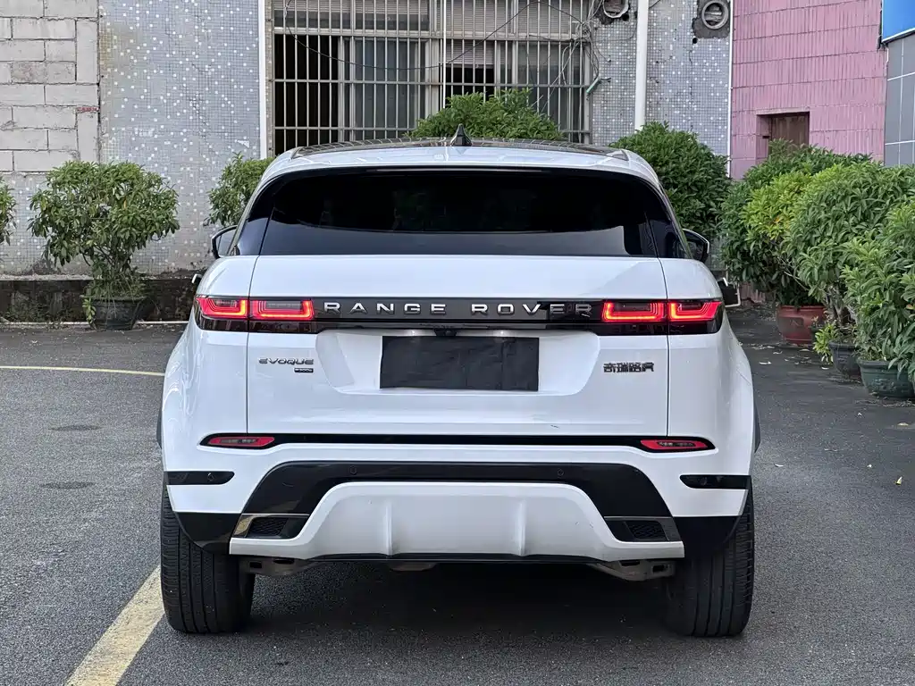 Land Rover Evoque PHEV — миниатюра 13