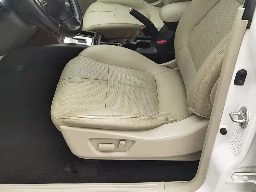Mitsubishi Pajero Sport — миниатюра 20