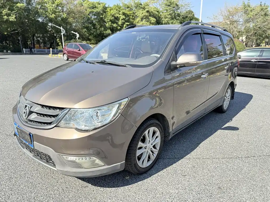 Baojun 730 2014