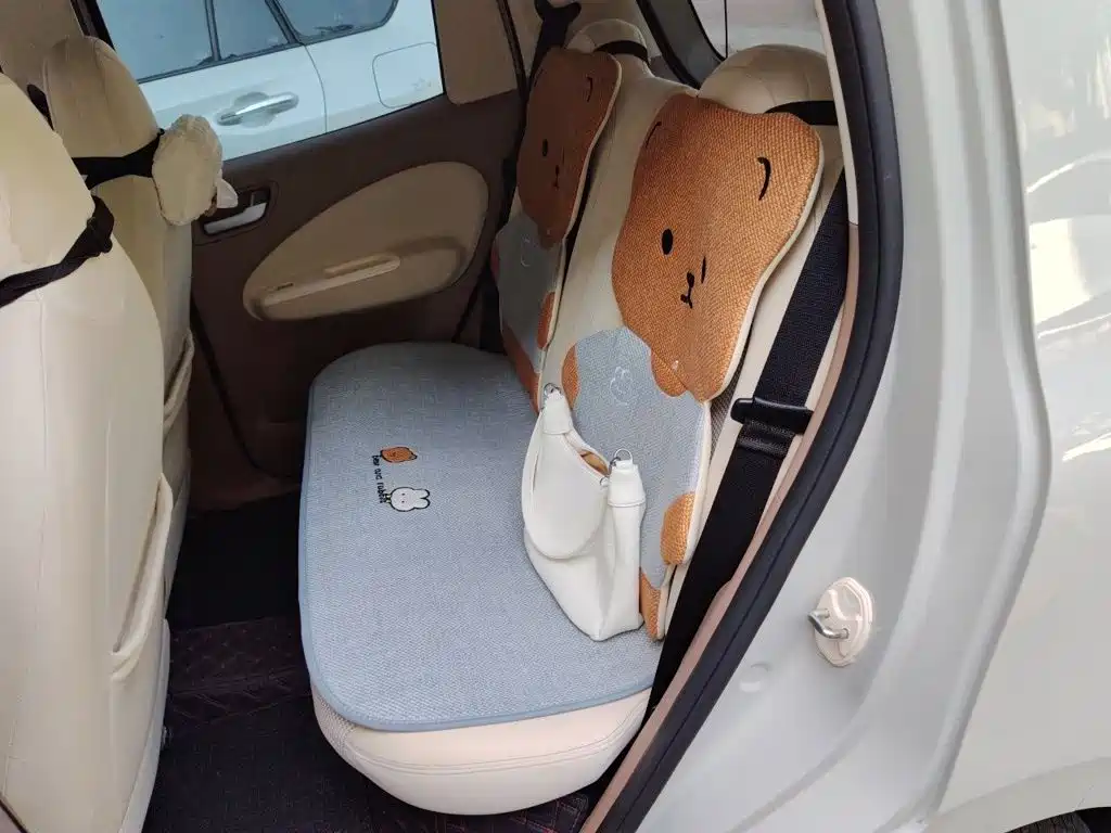 Wuling MINIEV — миниатюра 13