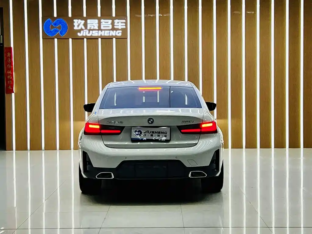 BMW 3 Series 3 2023 325i M Sport