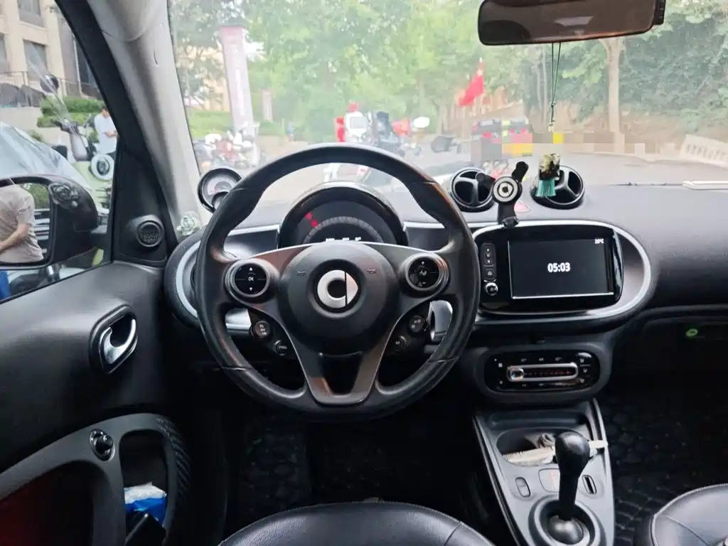 Smart fortwo 2016 0.9T 66