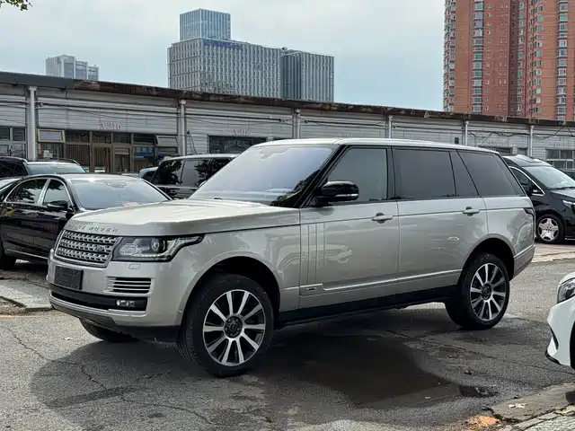 LAND ROVER RANGE ROVER 2016