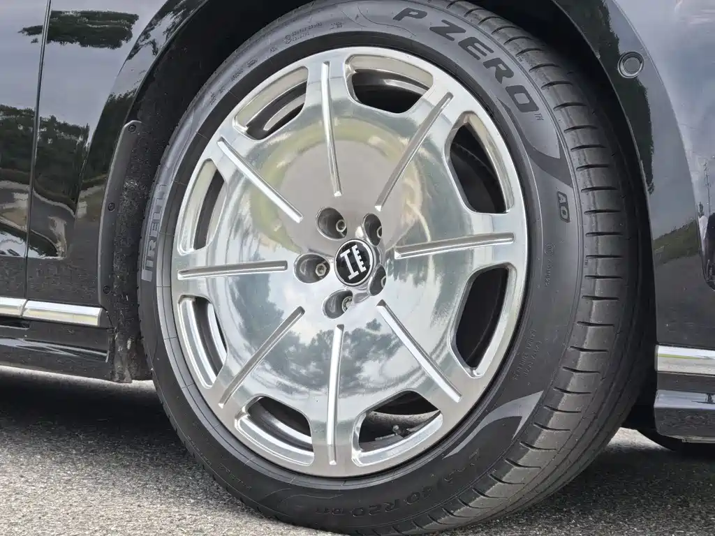 Audi A8 2025 A8L Horch 55TFSI