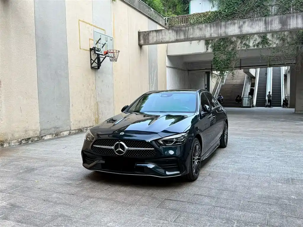 Mercedes-Benz C-Class 2022