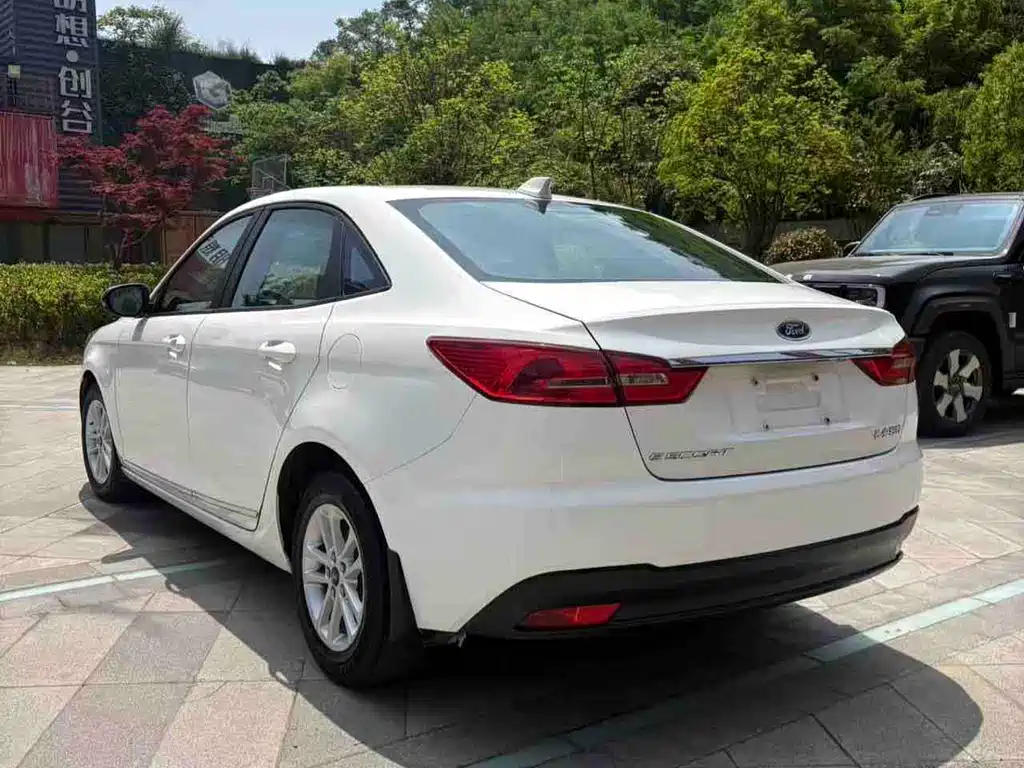 Ford Escort 1.5L Auto Quality Enjoy Type, фото 4