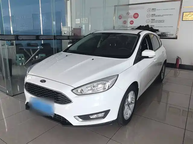 FORD FOX 2017