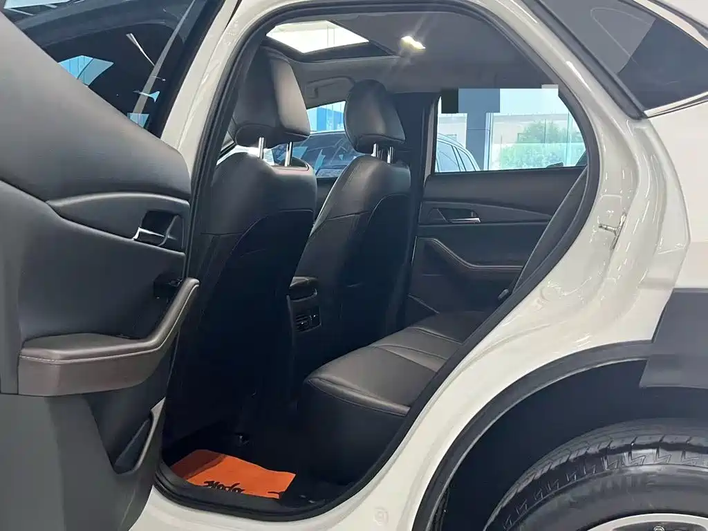 Mazda CX-30 — миниатюра 5