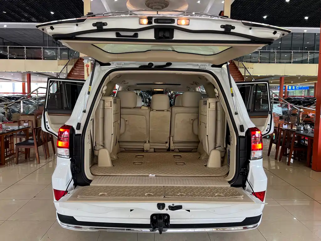Toyota Land Cruiser — миниатюра 18