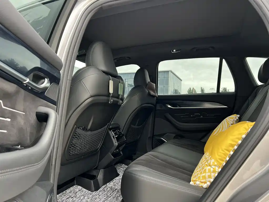 Geely Xingyue L — миниатюра 9