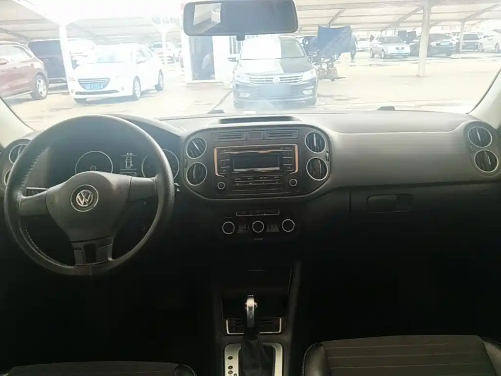 Volkswagen Tiguan — миниатюра 10