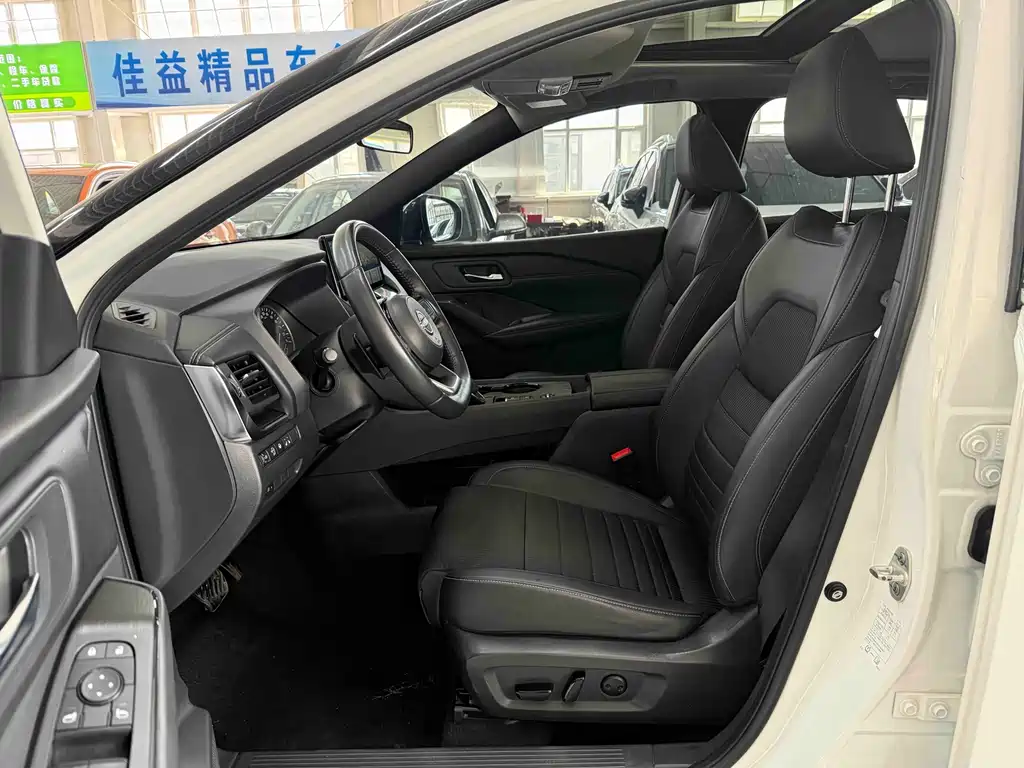Nissan Qashqai 2023 1.3T CVT Luxury
