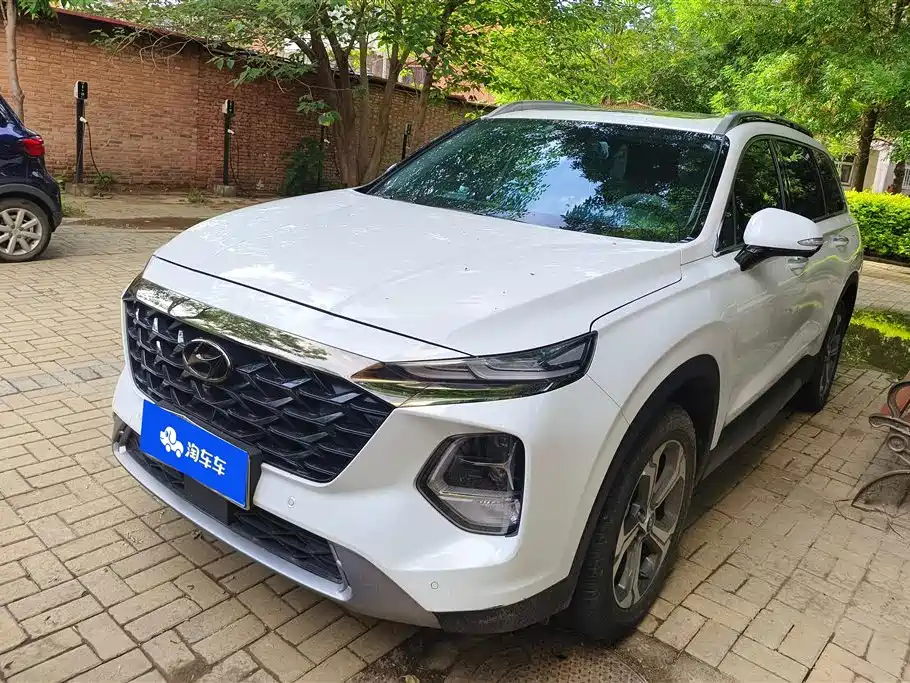 Hyundai Santa Fe 2024