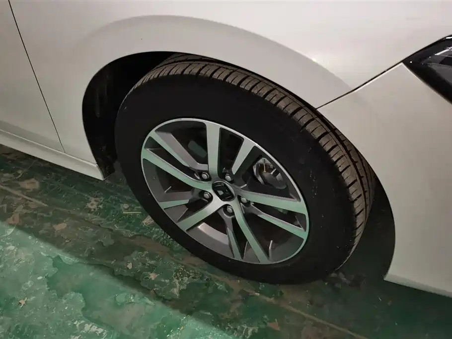 Honda Civic 2023 240TURBO CVT