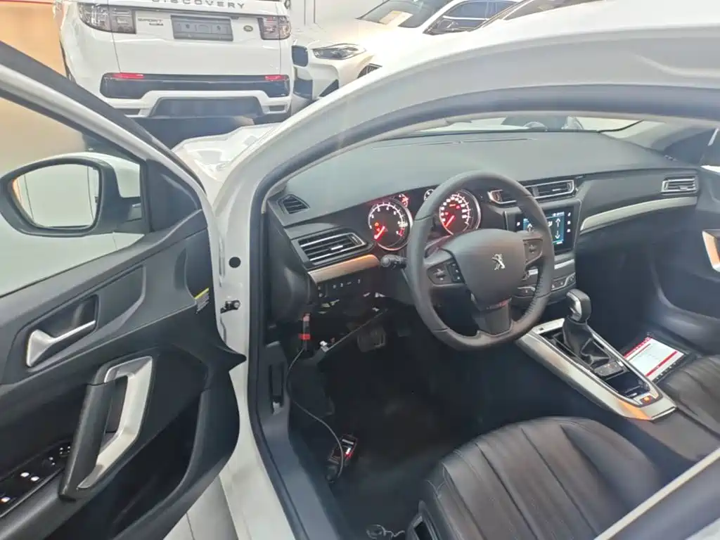 Peugeot 408 — миниатюра 16