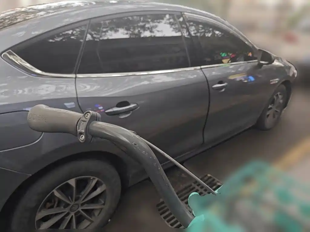 BYD Qin PLUS — миниатюра 4