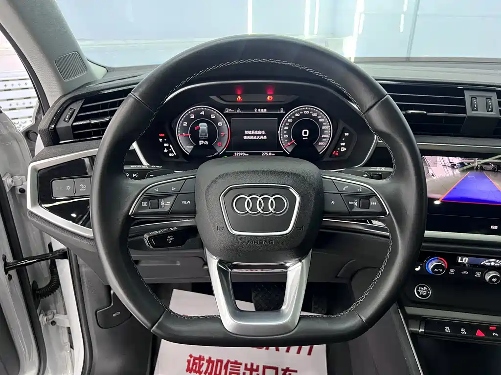 Audi Q3 — миниатюра 11