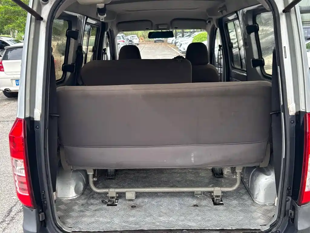 WULING AUTOMOBILE WULING LIGHT V