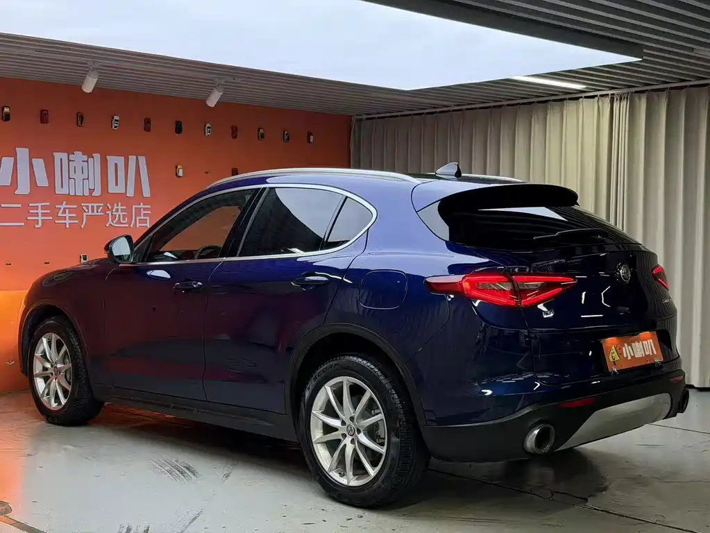 Alfa Romeo Stelvio — миниатюра 4