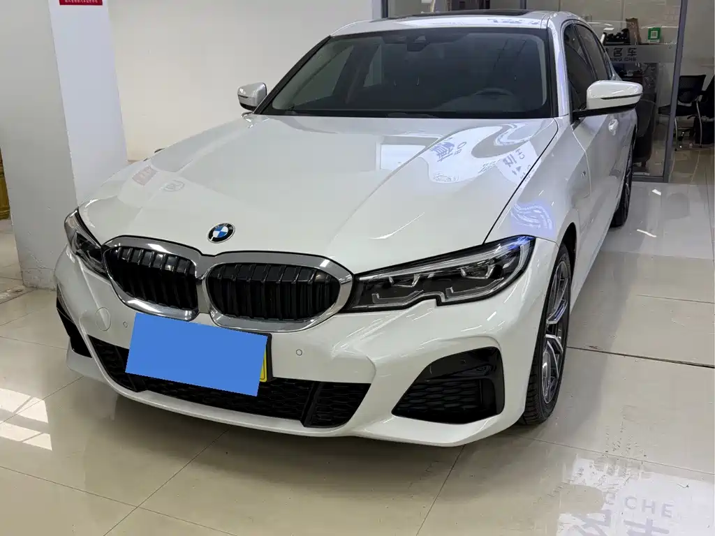 BMW 3 Series 2021