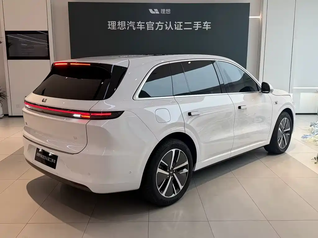 Li Auto Li L6 — миниатюра 2
